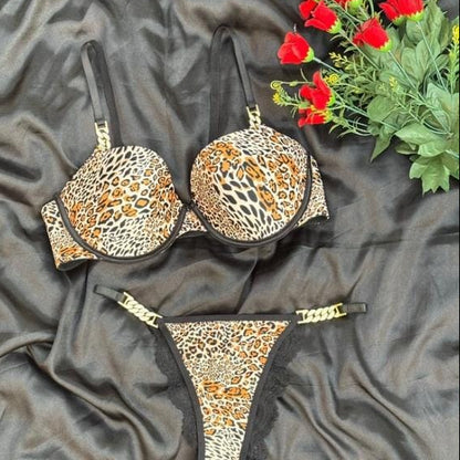 Printed Strapless Bra and Panty Set